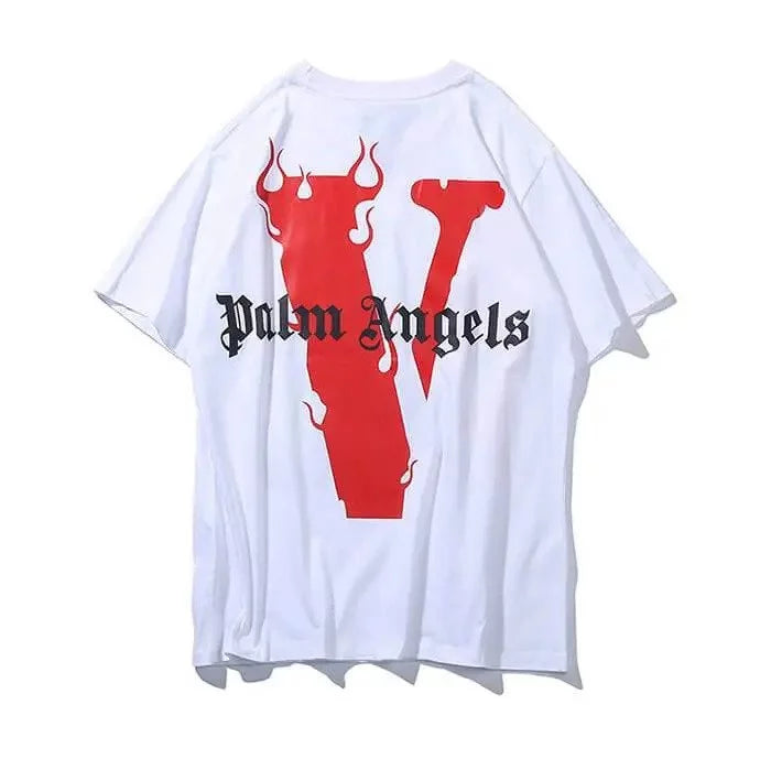 Vlone Red Curved V Logo White Short Sleeve T‑Shirt